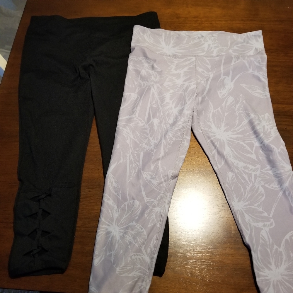 Fabletics capris